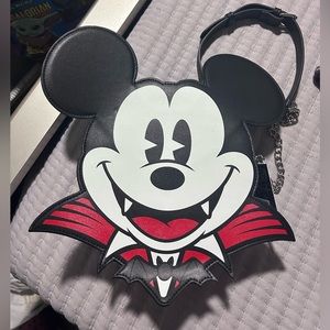 Cakeworthy x Disney Halloween collaboration. Never used, with tags.